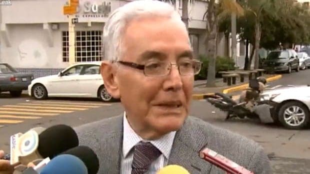 Vídeo da Hora: Flagrante de acidente durante entrevista no México