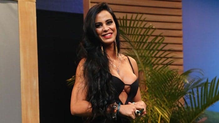 Participante de "A Fazenda" elogia o beijo de Luan Santana