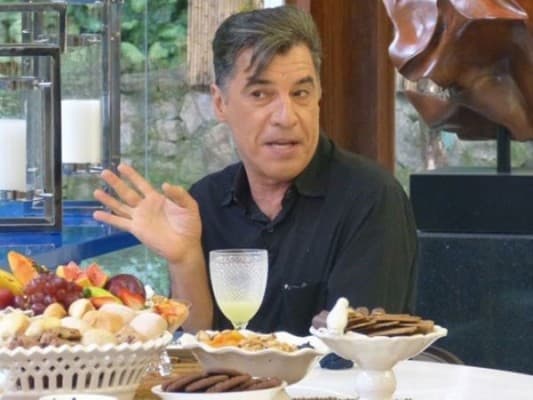 Paulo Betti deixa escapar que não entendeu morte do comendador em 'Império'