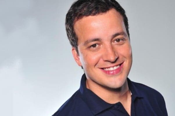Em entrevista à radio, Rafael Cortez desabafa sobre insatisfação com a Record