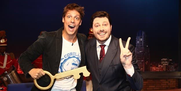 Antes de entrar para o SBT, Fábio Porchat negocia detalhes finais de seu contrato