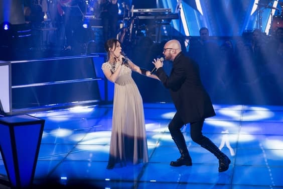 Emoção domina primeira noite de batalhas do "The Voice Brasil"