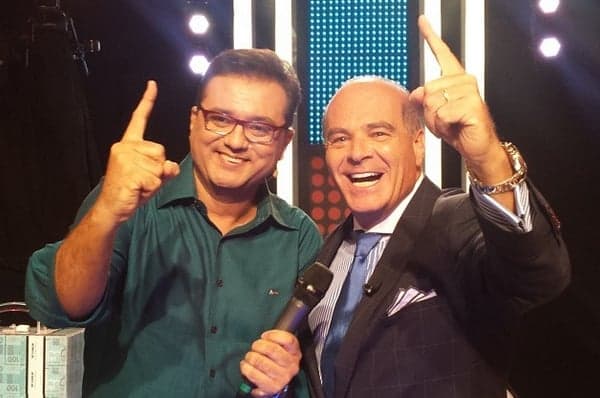 Geraldo Luís grava participação no "Mega Senha" da RedeTV!
