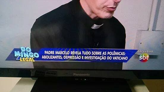 Gafe no SBT: erro no GC do "Domingo Legal"