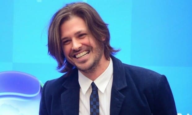 Longe das novelas, Dado Dolabella lança novo clipe musical