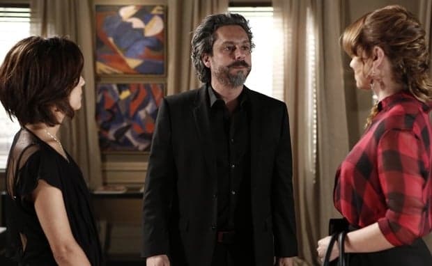 "Império": Após descobrir relação de Marta com Silviano, José Alfredo exigirá exame de DNA dos filhos