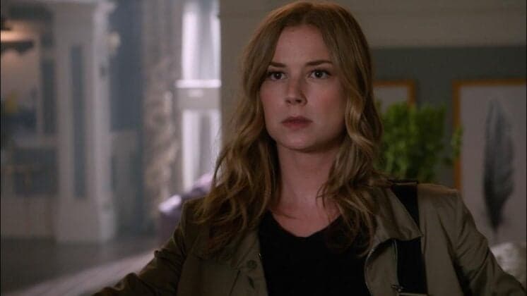 Último capítulo de "Revenge" é marcado por drama e comoção dos fãs