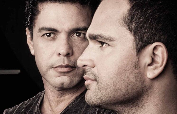 Após ser barrada no camarim, fã processa Zezé di Camargo & Luciano