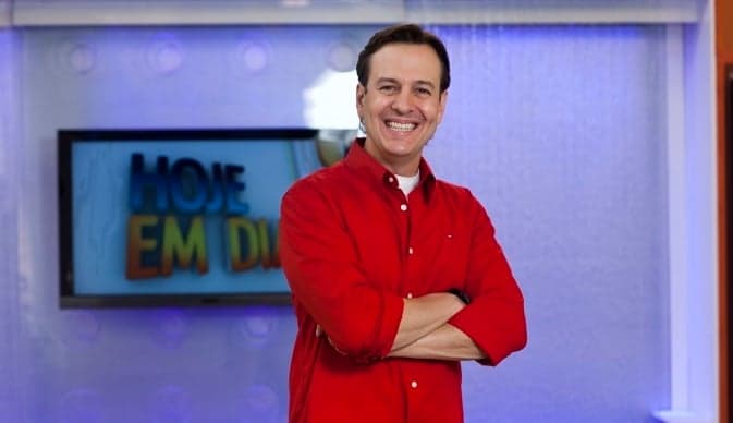 Celso Zucatelli conta por que deixou o Hoje em Dia e relembra contratação pela Record: "Não sabia o que eu ia fazer"