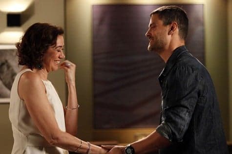 Em "Império", Maurílio pedirá Maria Marta em casamento