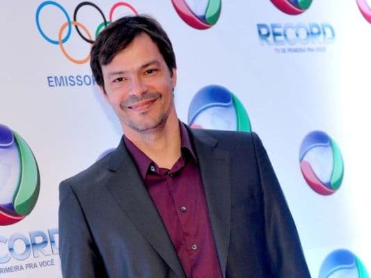 Heitor Martinez será o vilão da nova novela da Record