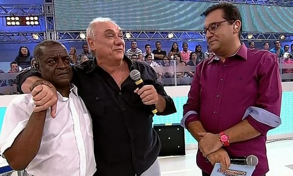 "Domingo Show" alcança ótima audiência e fecha na liderança