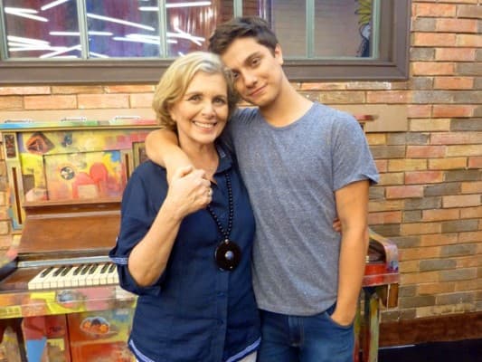 Irene Ravache grava participação ao lado do neto em "Malhação"