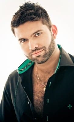 Cantor sertanejo tenta se promover usando Zilu