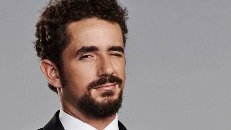 Após ser demitido pela Band, Felipe Andreoli fecha contrato com a Globo