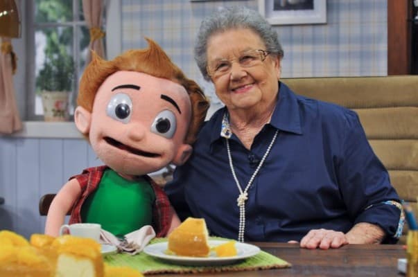 Palmirinha se desentende com o boneco Guinho e encerra parceria