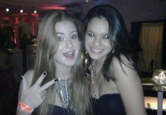 Bruna Marquezine e Marina Ruy Barbosa viram inimigas de infância, diz colunista