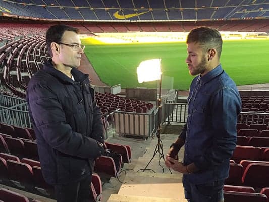 Tino Marcos entrevista Neymar antes de pausa na carreira