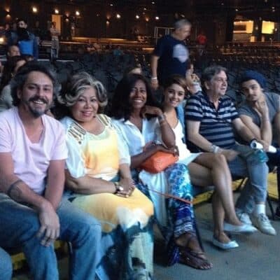 Famosos ensaiam especial de Roberto Carlos