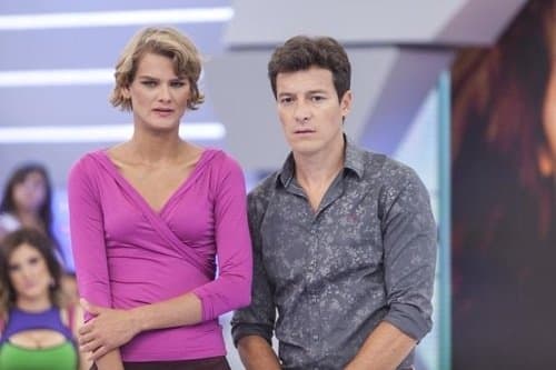 Record é proibida de fazer ‘reality show’ sobre tratamento de ex-modelo viciada