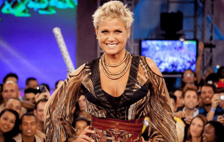 Record está esperando que hoje Xuxa tome uma decisão