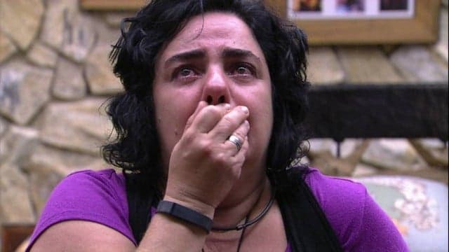Filho de Mariza do "BBB15" afirma que mãe está extremamente deprimida