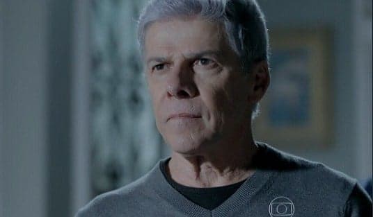 "Império": Cláudio é ferido por Felipe, ao tentar defender Enrico