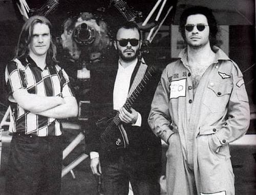 Engenheiros do Hawaii completa 30 anos; confira trajetória da banda na TV