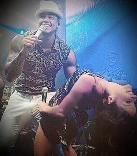 Para cantar em réveillon de Salvador, Claudia Leitte cobrou R$ 700 mil de cachê
