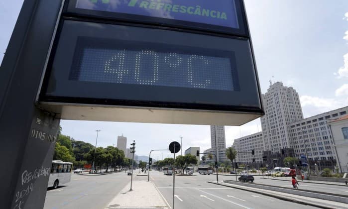 Televisão sofre com o forte calor que afasta o público