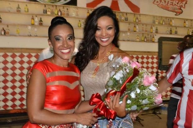 "Carnaval 2015": Carol Nakamura vai desfilar como musa da Viradouro