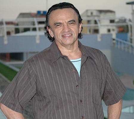 Ator deixa a Record e volta para Globo; artista estará em nova novela das 19h