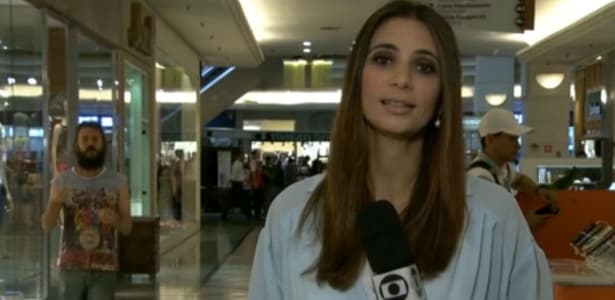 Gafe! Homem imita repórter durante o ‘‘Bom Dia Brasil’’