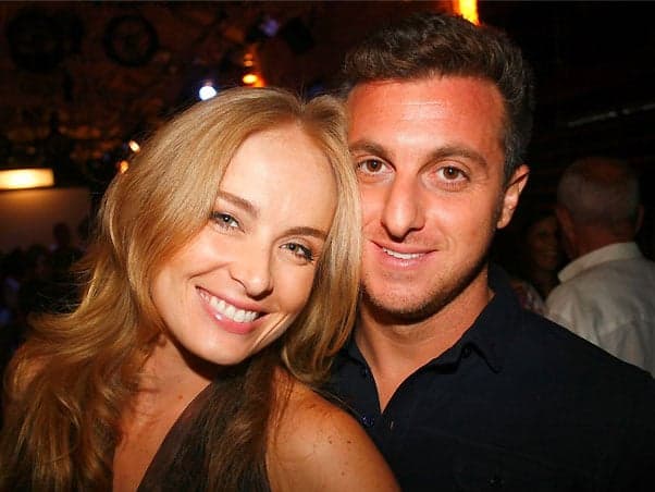 Luciano Huck brinca com Angélica em rede social: "Não aguentei"
