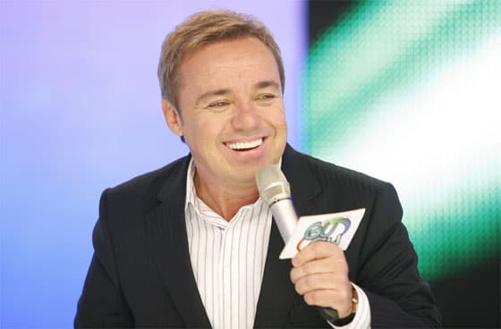 Globo e Xuxa, segundo James Akel