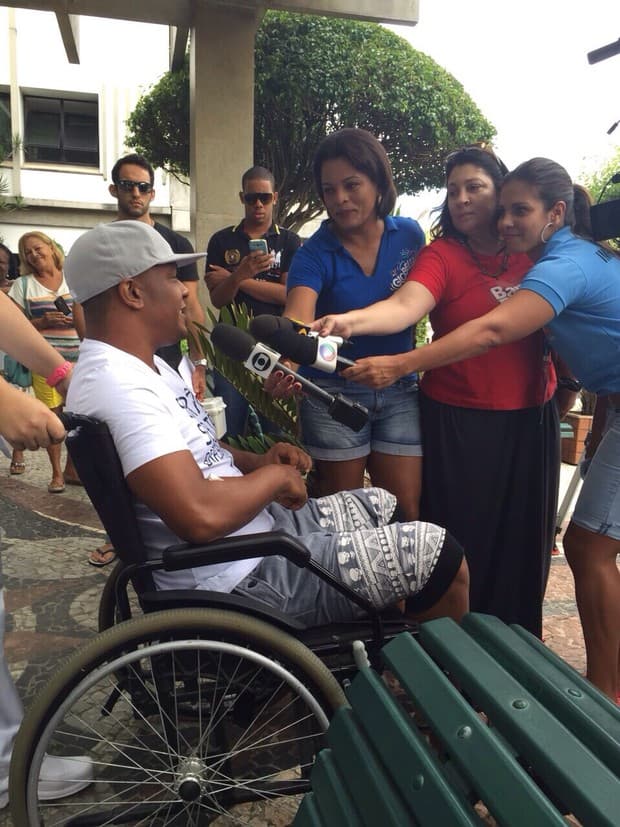 Carnaval: Cantor Márcio Victor recebe alta após internação