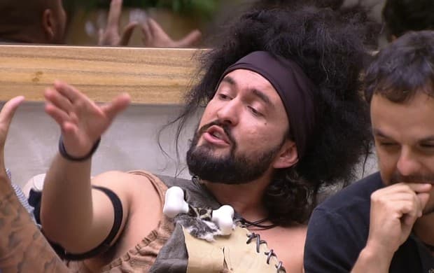 "BBB15": Marco é eliminado e Amanda se sente desesperada por Fernando continuar; entenda!