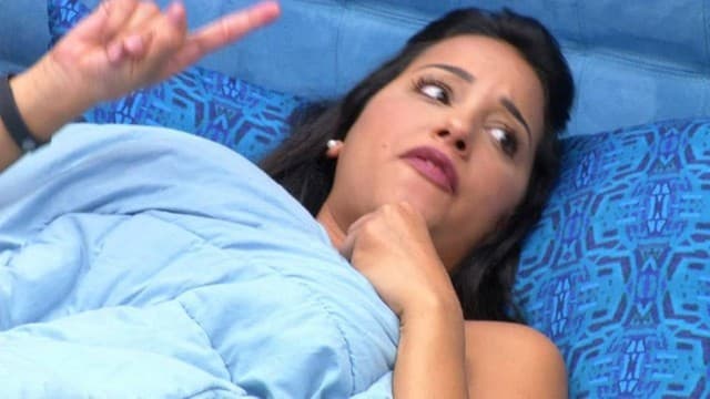 "BBB15": Mãe de Talita se preocupa com "descontrole" da filha e teme que ela "prejudique o próprio jogo"