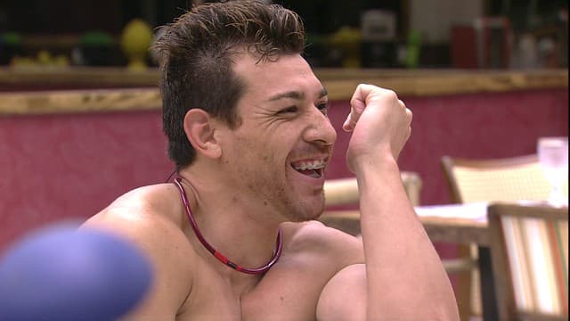Vaza vídeo da inscrição de Cézar para o ‘‘Big Brother Brasil’’