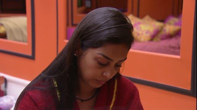 "BBB15": Amanda fala sobre possível afastamento de Fernando