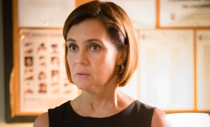 "Eu vou ser a Beatriz", promete Inês na novela "Babilônia"