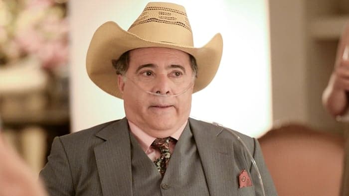 Globo muda nome do personagem de Tony Ramos em "Favela Chic"; saiba o motivo