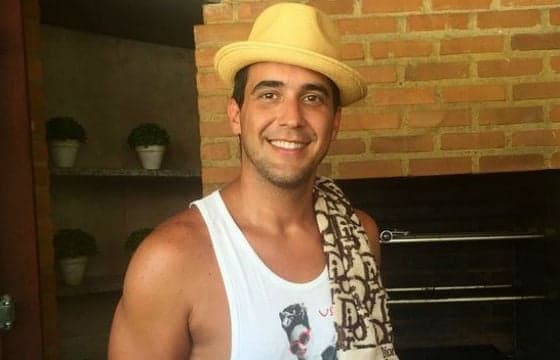 André Marques é visto no Rio de Janeiro com carro de R$ 450 mil