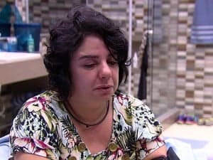 "BBB15": Mariza chora e desabafa: "Mexeu comigo"