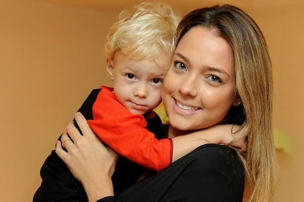 Carol Dantas, mãe do filho de Neymar, cobra R$ 10 mil de cachê