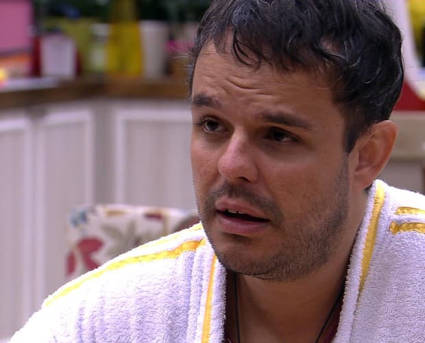‘‘BBB’’: Adrilles não perde tempo e parte para cima de Andressa