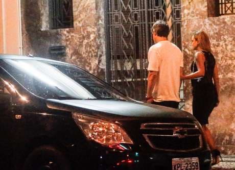 Eliana é vista com novo namorado, o ex-diretor de Fausto Silva