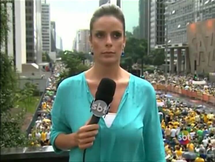 Em cobertura de protestos, repórter do SBT abandona plantão ao vivo; assista vídeo!