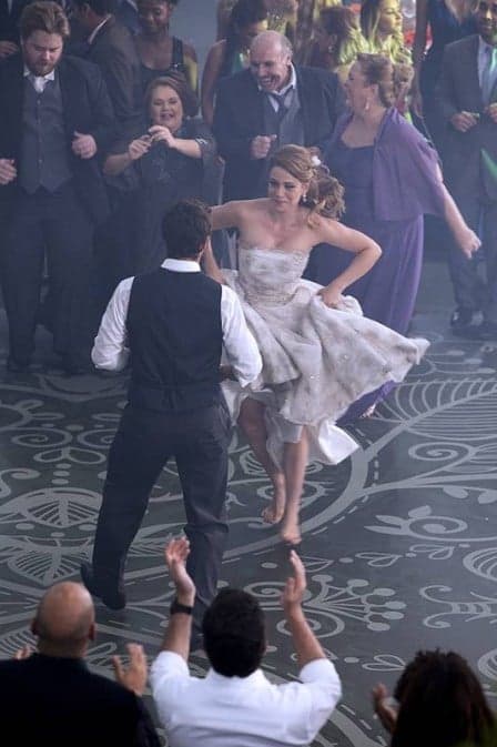"Titanic"? Casamento de Cristina e Vicente relembra cena de grande sucesso do filme!