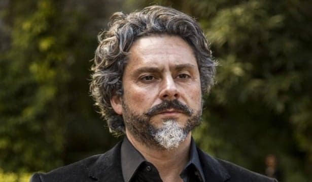Alexandre Nero surpreende ao falar sobre a possível morte do comendador em "Império"; confira!